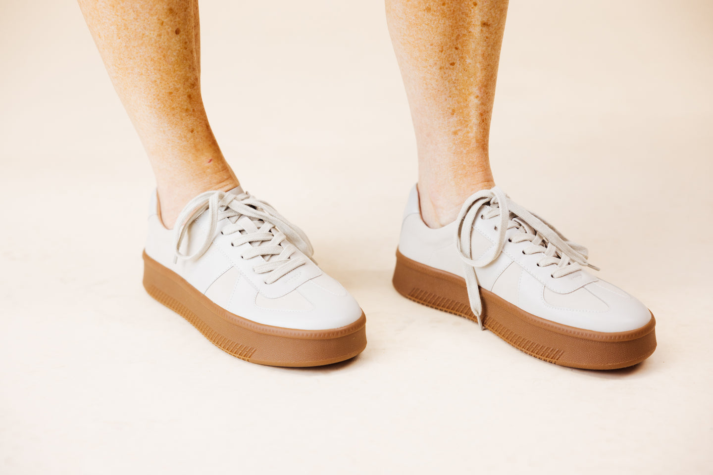 Warwick Taupe Sneaker